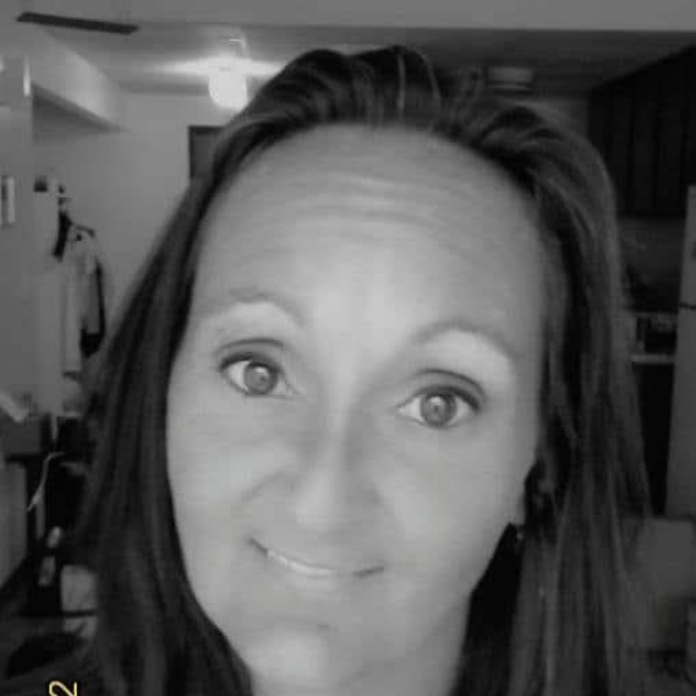 Meet your Posher, Crista